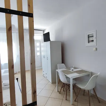 Philoxenia Apartments Plataria Exterior photo