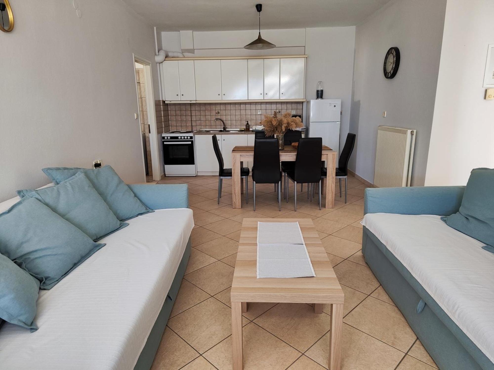 Philoxenia Apartment *